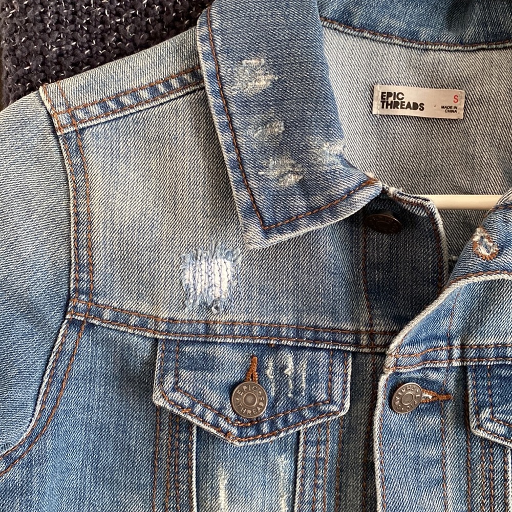 Epic Threads Jean Jacket 🌺 - Picture 2 of 7